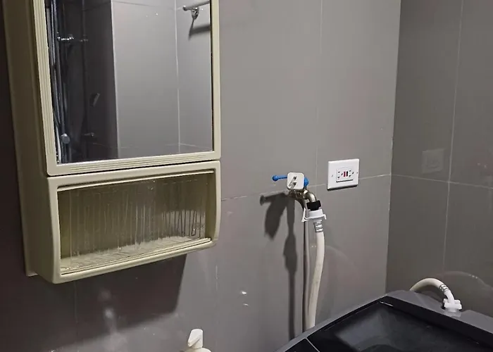Urban Space 1br With Balcony *